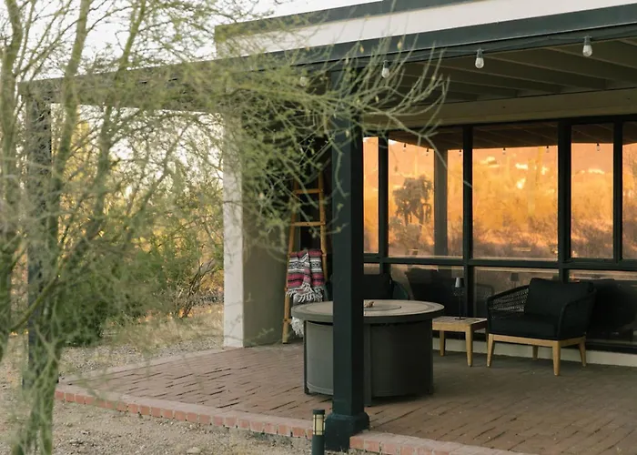 Sunrock On 8 Acres Holiday home